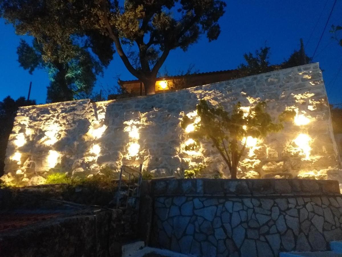 Villa Eleni Vathy  Buitenkant foto