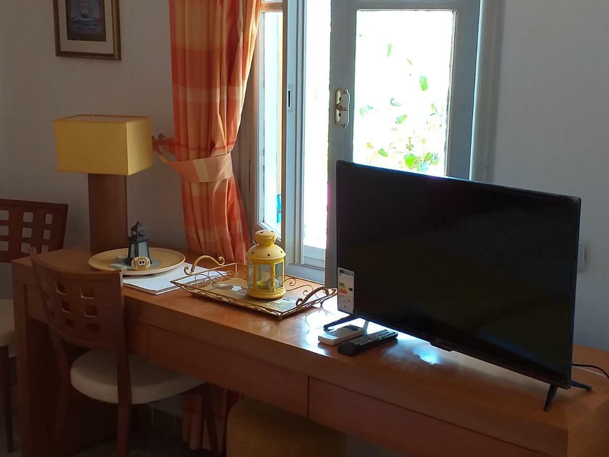 Villa Eleni Vathy  Buitenkant foto